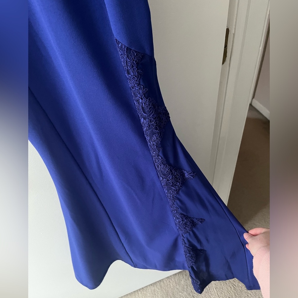 Periwinkle evening dress - Picture 8 of 10